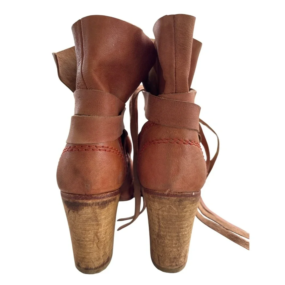 Free People Boots Size 38 / 7.5 Seven Wonders Heel Ankle‎ Booties Leather Rust
